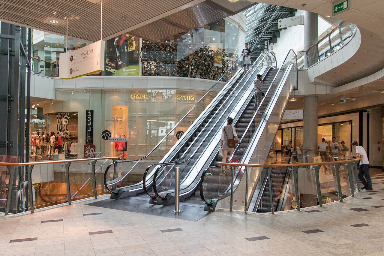 stairs, shopping mall, store-906723.jpg